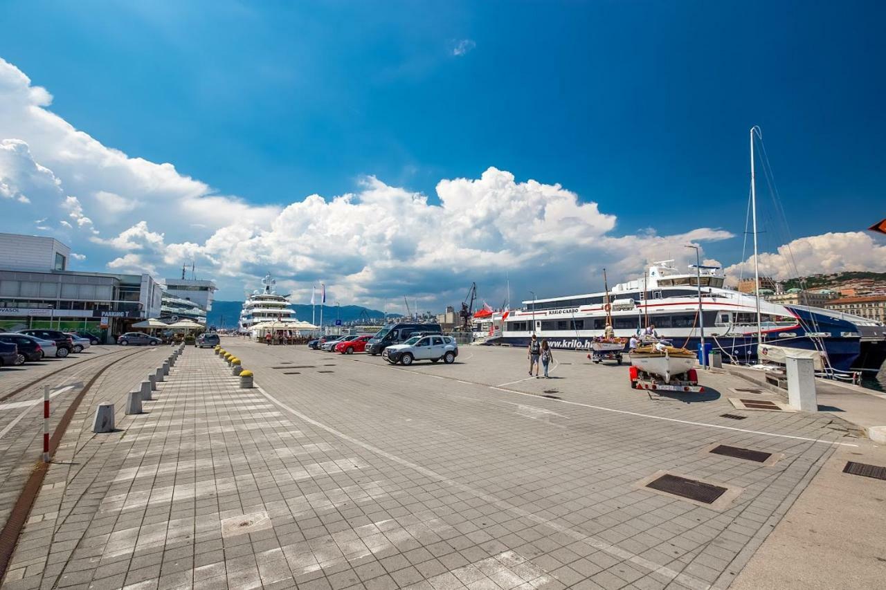 Sailor Apartments Rijeka Exterior photo