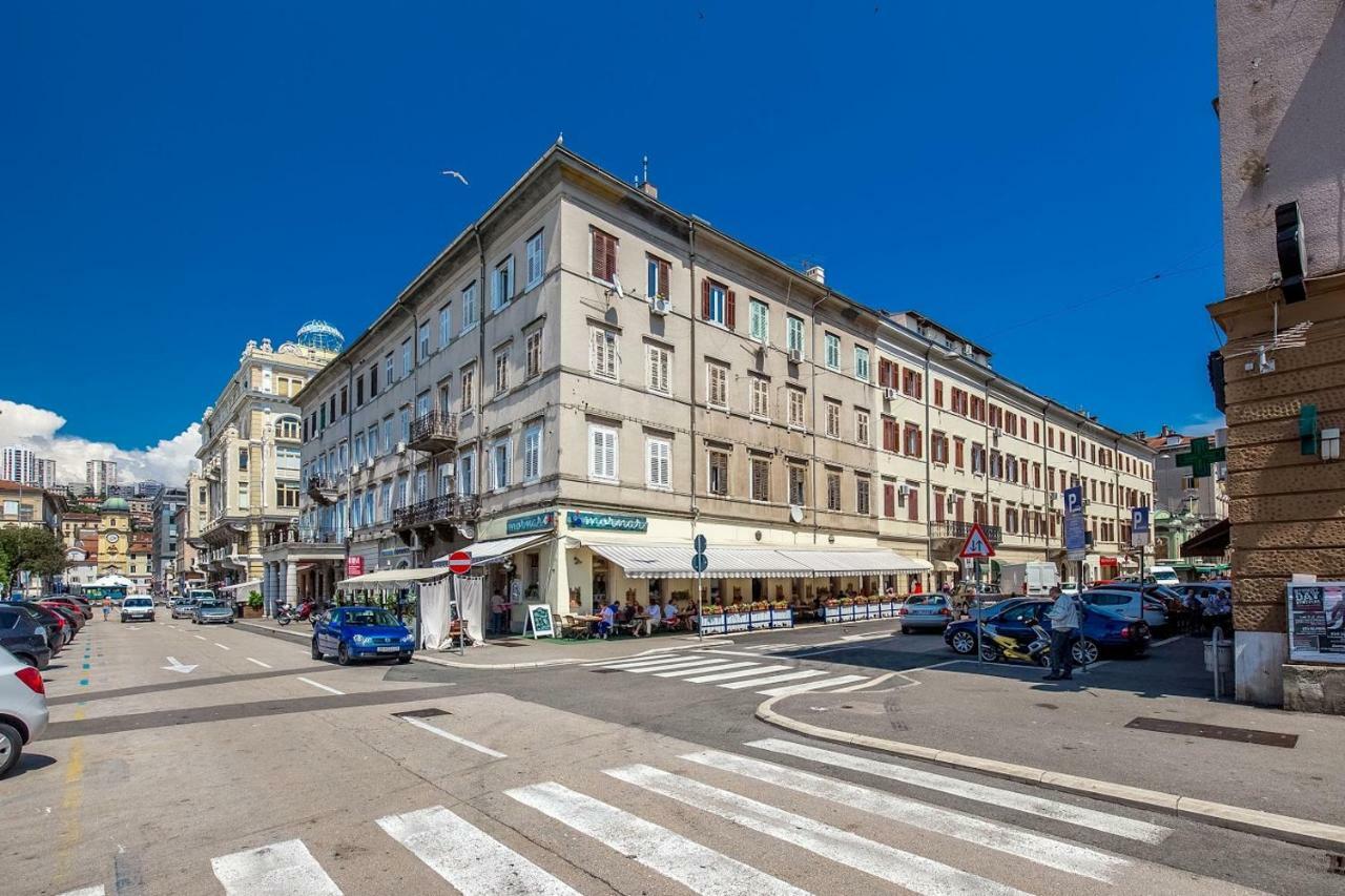 Sailor Apartments Rijeka Exterior photo