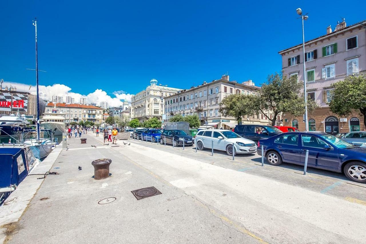 Sailor Apartments Rijeka Exterior photo